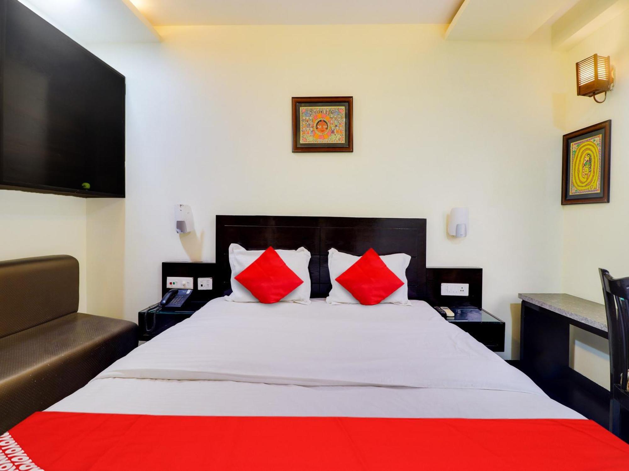 Oyo Flagship Hotel Rudra Palace Agra  Eksteriør bilde