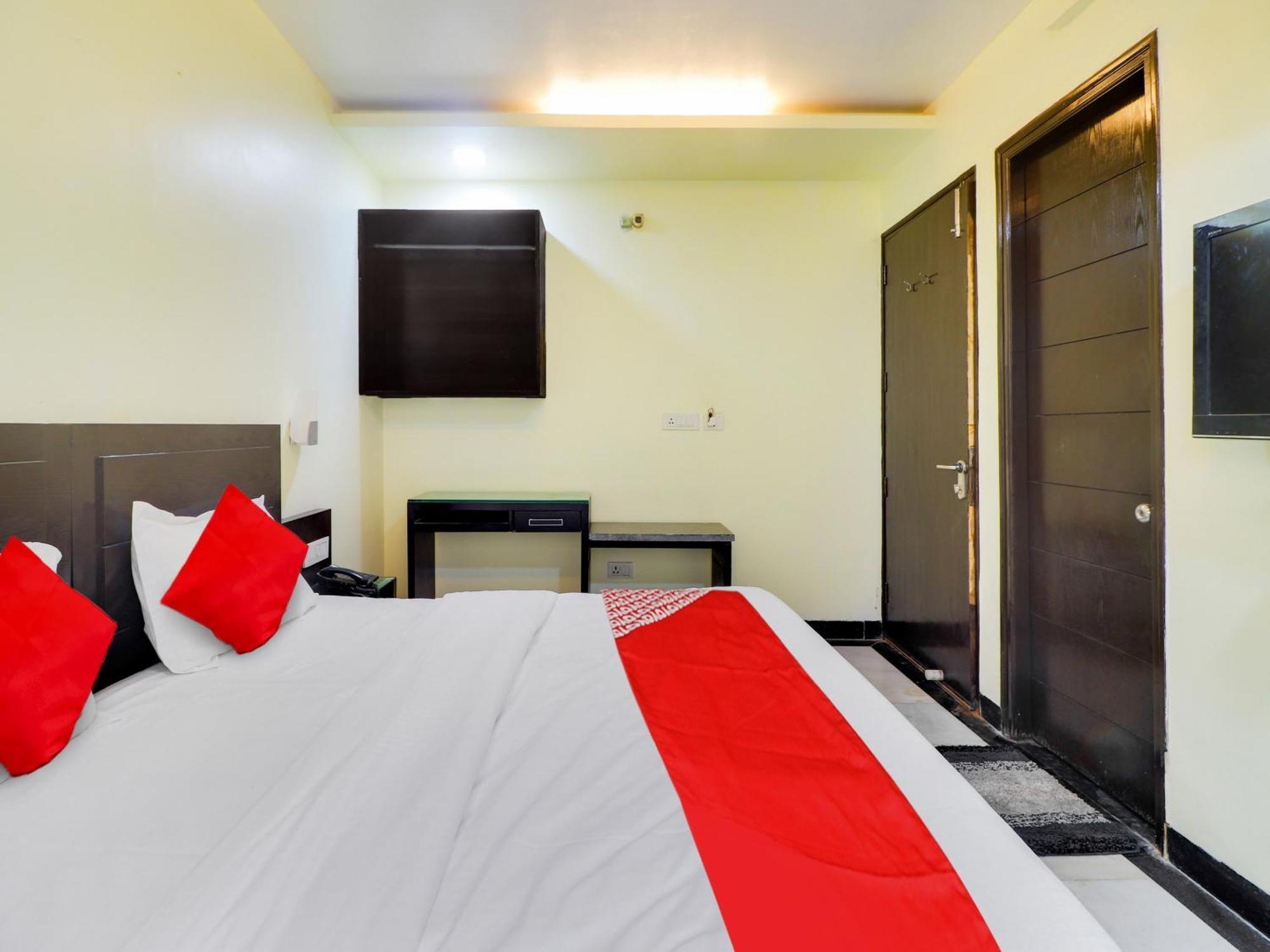 Oyo Flagship Hotel Rudra Palace Agra  Eksteriør bilde